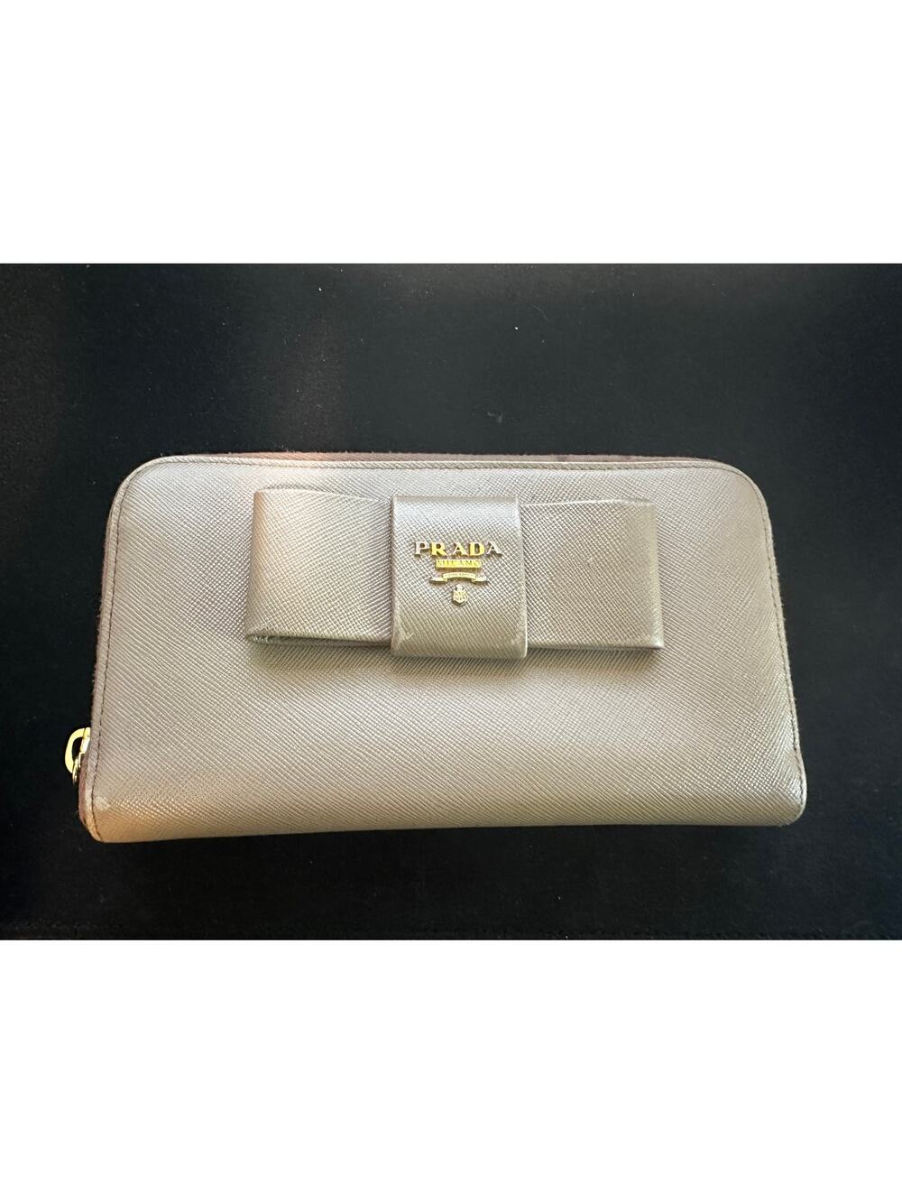 PRADA BOW BEIGE SAFFIANO LEATHER LONG ZIP WALLET